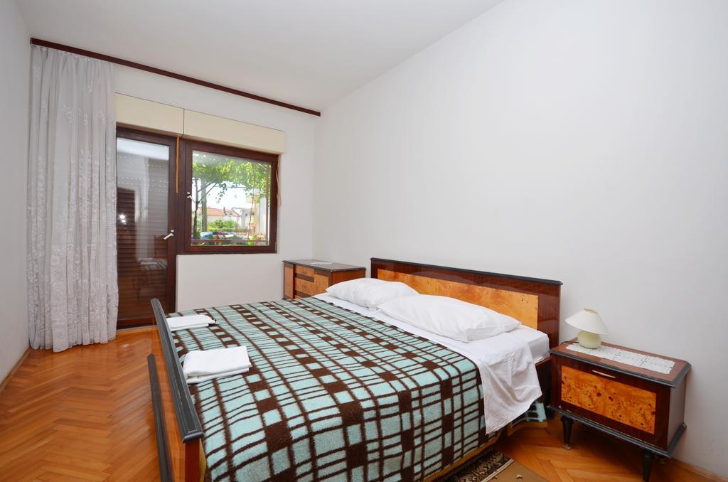 Apartments Branko Vodice Exterior photo
