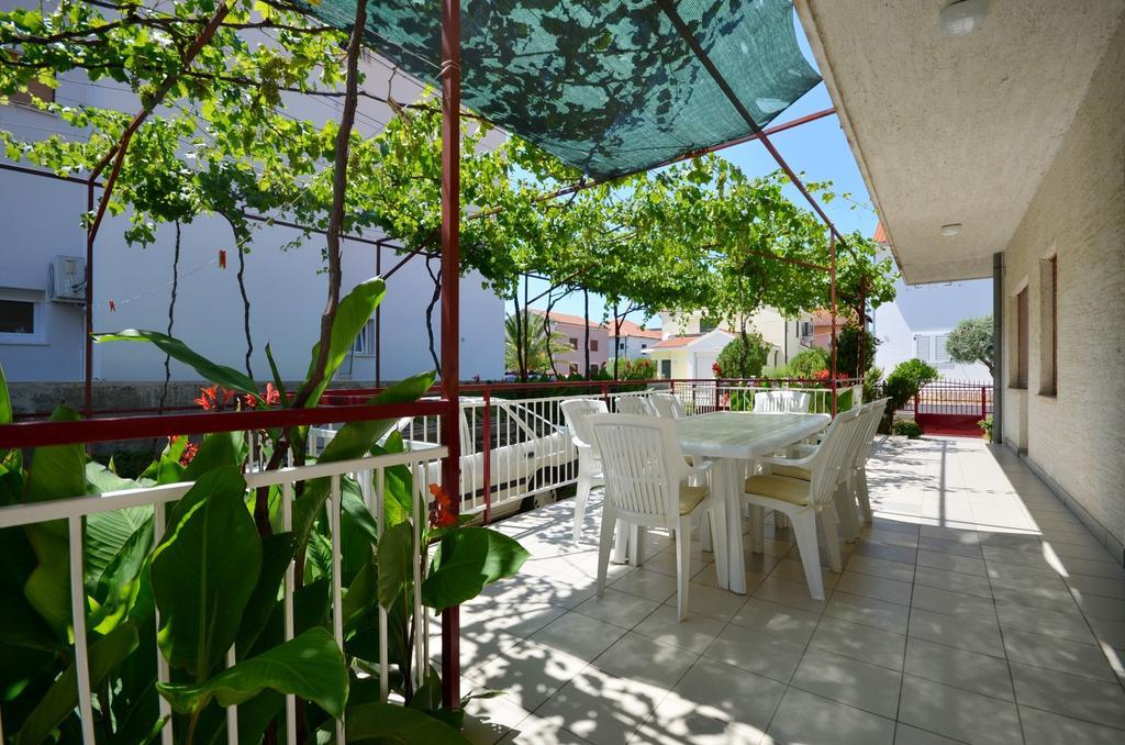 Apartments Branko Vodice Exterior photo