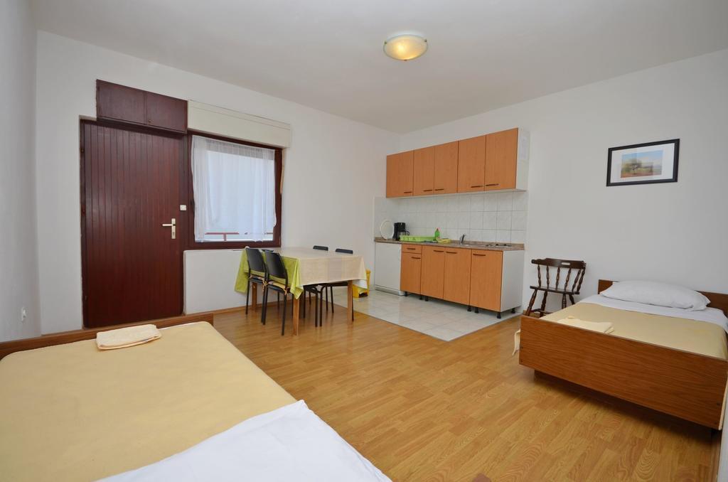 Apartments Branko Vodice Exterior photo