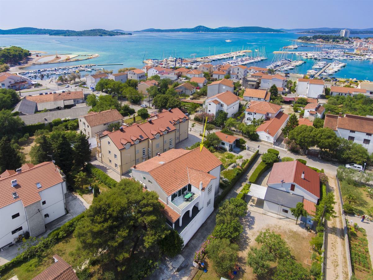 Apartments Branko Vodice Exterior photo