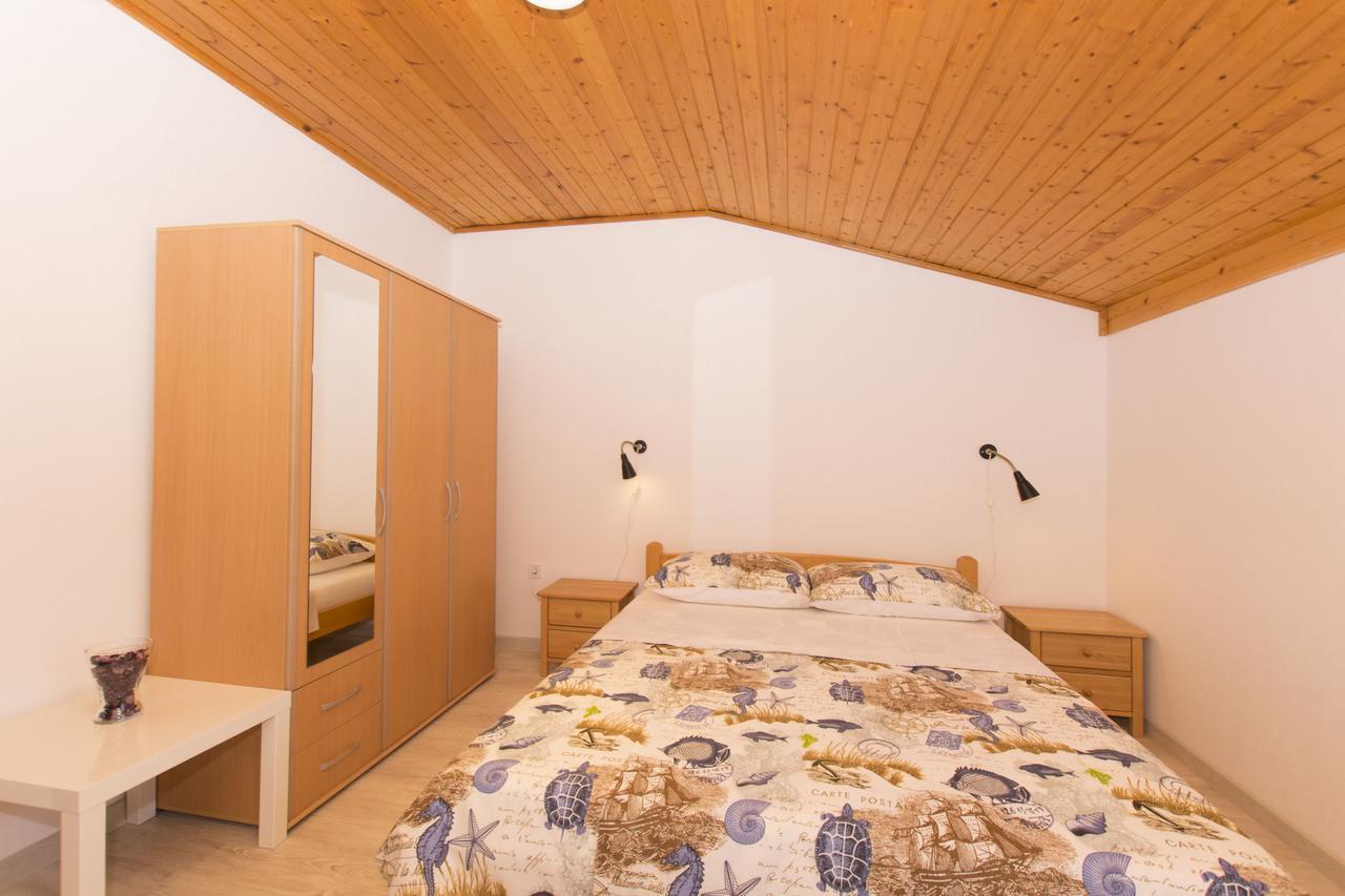 Apartments Branko Vodice Exterior photo